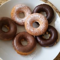 Glutenfreie Donuts aus dem Backofen